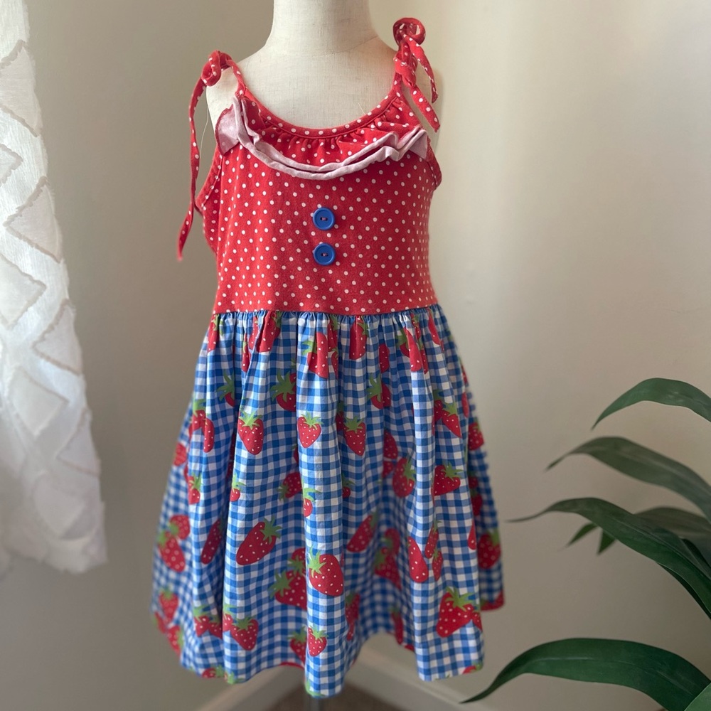 Eleanor Rose strawberry gingham sundress size 5-6